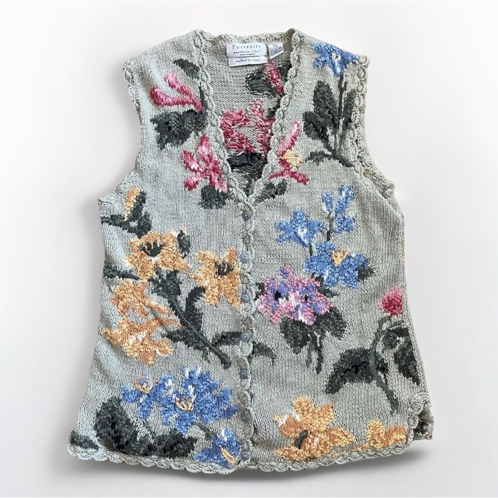 VTG Portraits by Northern Isles Hand Knit Floral Sweater Vest Medium Cottagcore